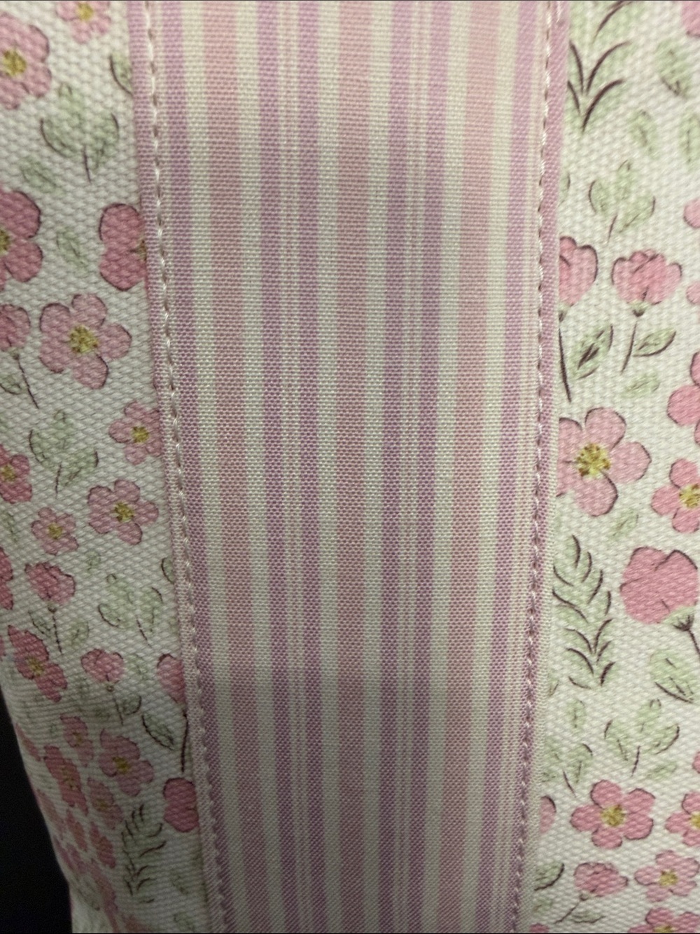Nanette Lepore | “Pretty Petals-Pink Gingham” Bow-Accent Tote 🌸 - Picture 11 of 15